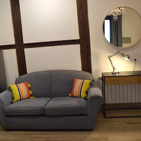 Opera Suites Fidelio , Cozy Studio In The Very Center Of Мадрид Екстериор снимка