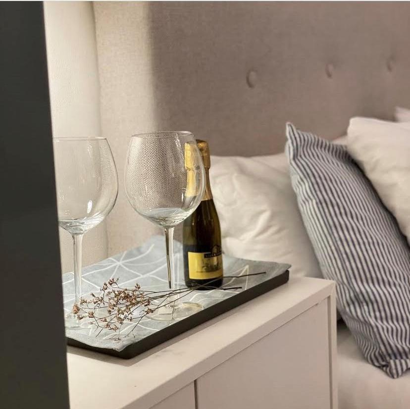 Opera Suites Fidelio , Cozy Studio In The Very Center Of Мадрид Екстериор снимка