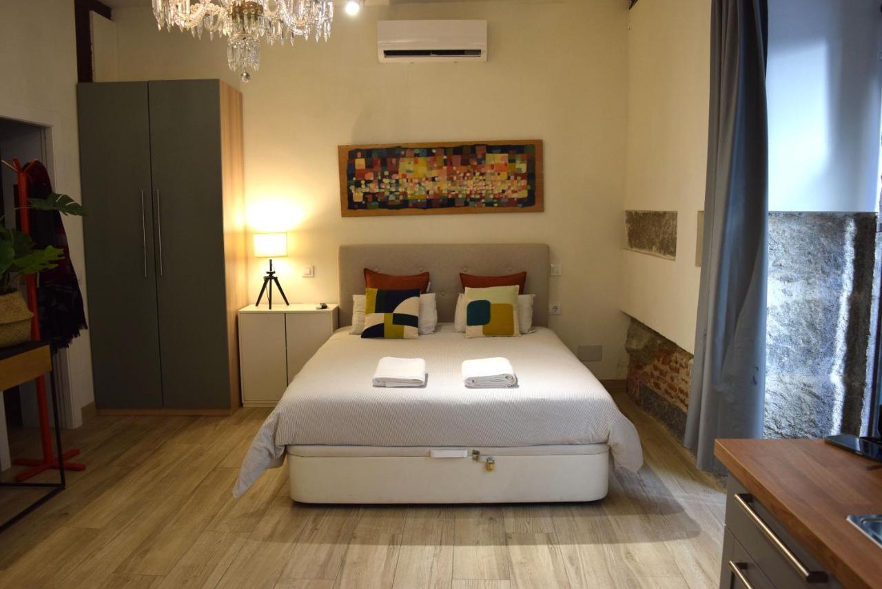 Opera Suites Fidelio , Cozy Studio In The Very Center Of Мадрид Екстериор снимка