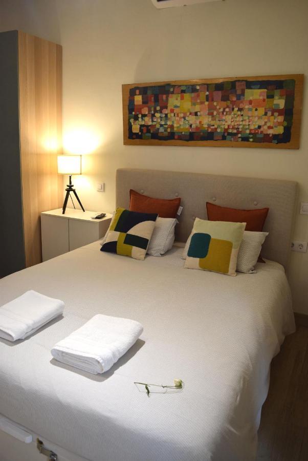 Opera Suites Fidelio , Cozy Studio In The Very Center Of Мадрид Екстериор снимка