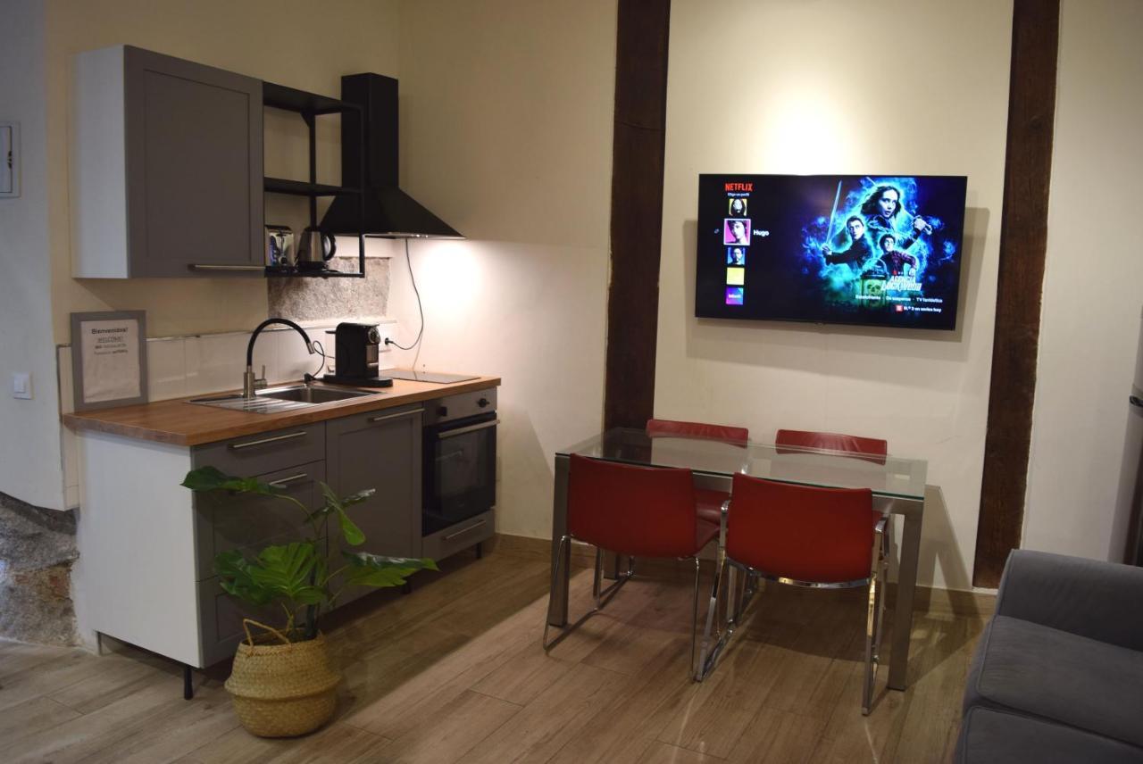 Opera Suites Fidelio , Cozy Studio In The Very Center Of Мадрид Екстериор снимка
