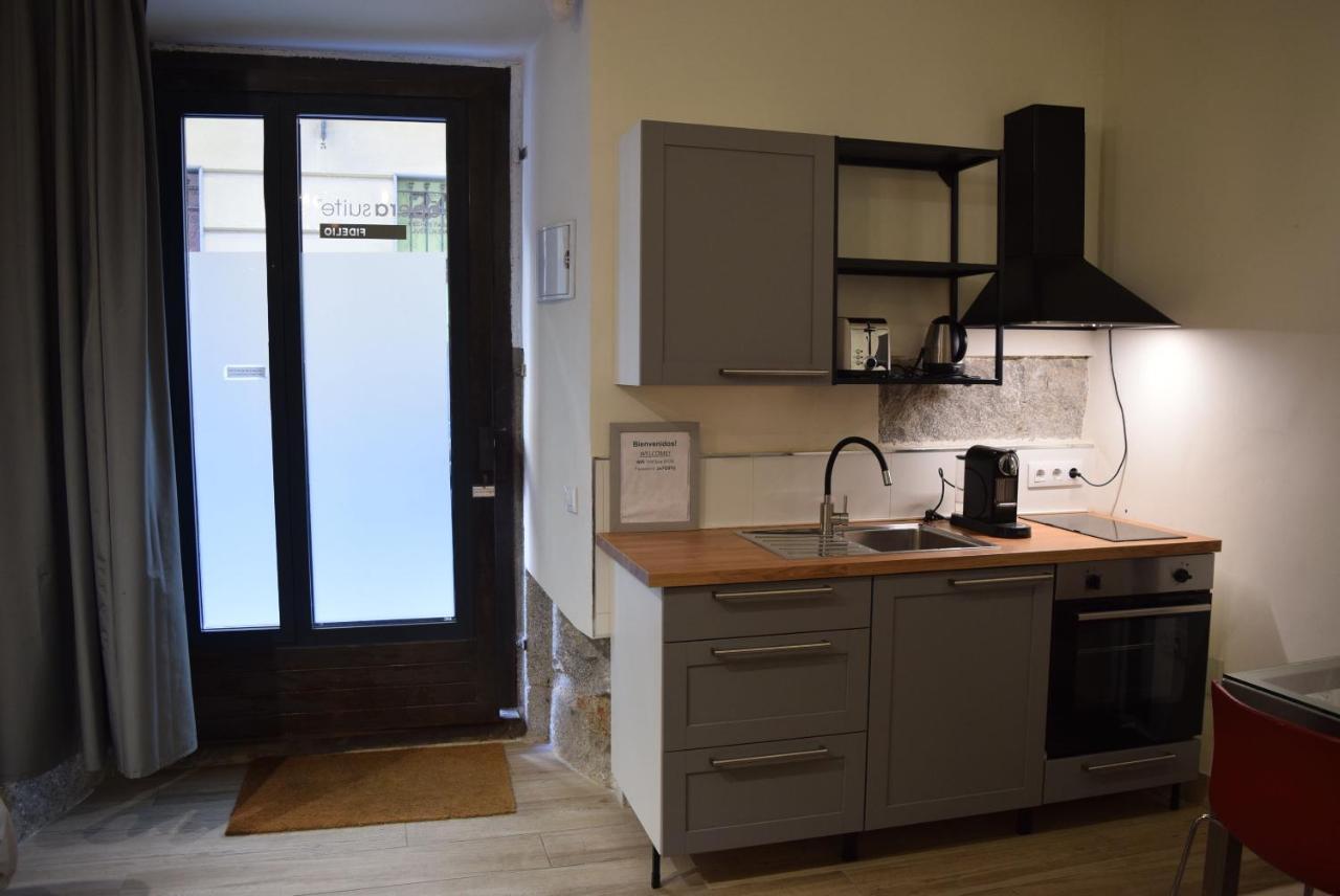 Opera Suites Fidelio , Cozy Studio In The Very Center Of Мадрид Екстериор снимка