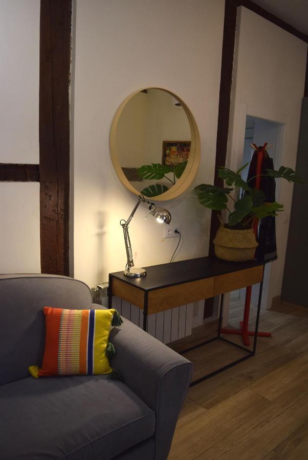 Opera Suites Fidelio , Cozy Studio In The Very Center Of Мадрид Екстериор снимка